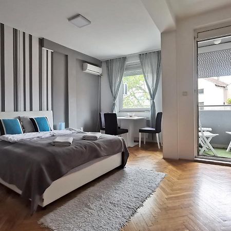 Center Apartment Iva Novi Sad Eksteriør bilde