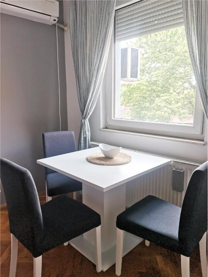 Center Apartment Iva Novi Sad Eksteriør bilde